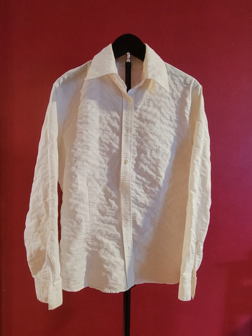 Tru Men's Classic White Long-Sleeve Button-Up Shirt